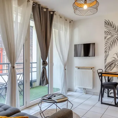 Xavier F2 Cosy Avec Balcon A Lejlighed